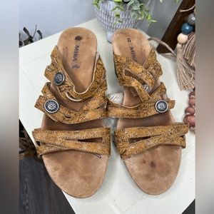 Well Loved Romika Shoes